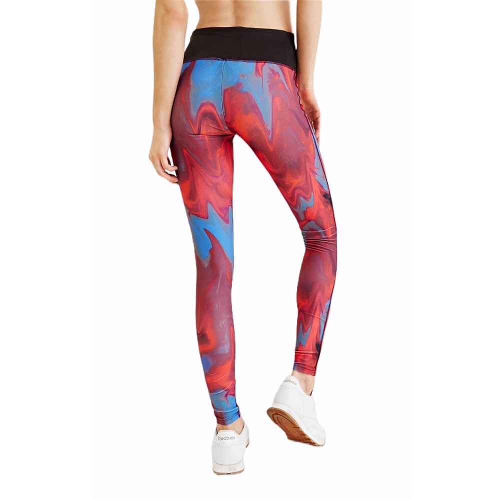PRISMSPORT X Urban Outfitters | Marbled Leggings - Picture 3 of 9
